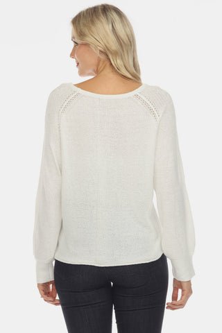 Round Neck Raglan Sleeve Sweater