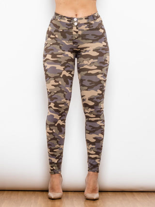 Shascullfites Full Size Camouflage Buttoned Leggings