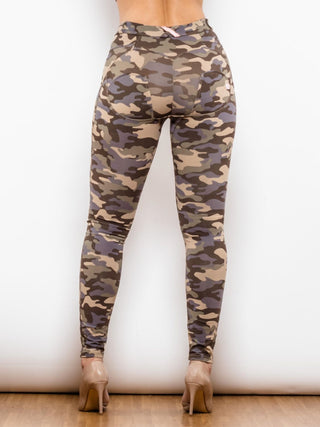 Shascullfites Full Size Camouflage Buttoned Leggings