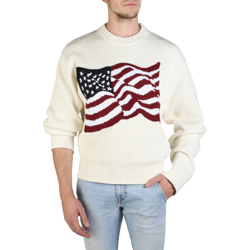 Tommy Hilfiger - Long Sleeved Crew Neck American Flag Sweater