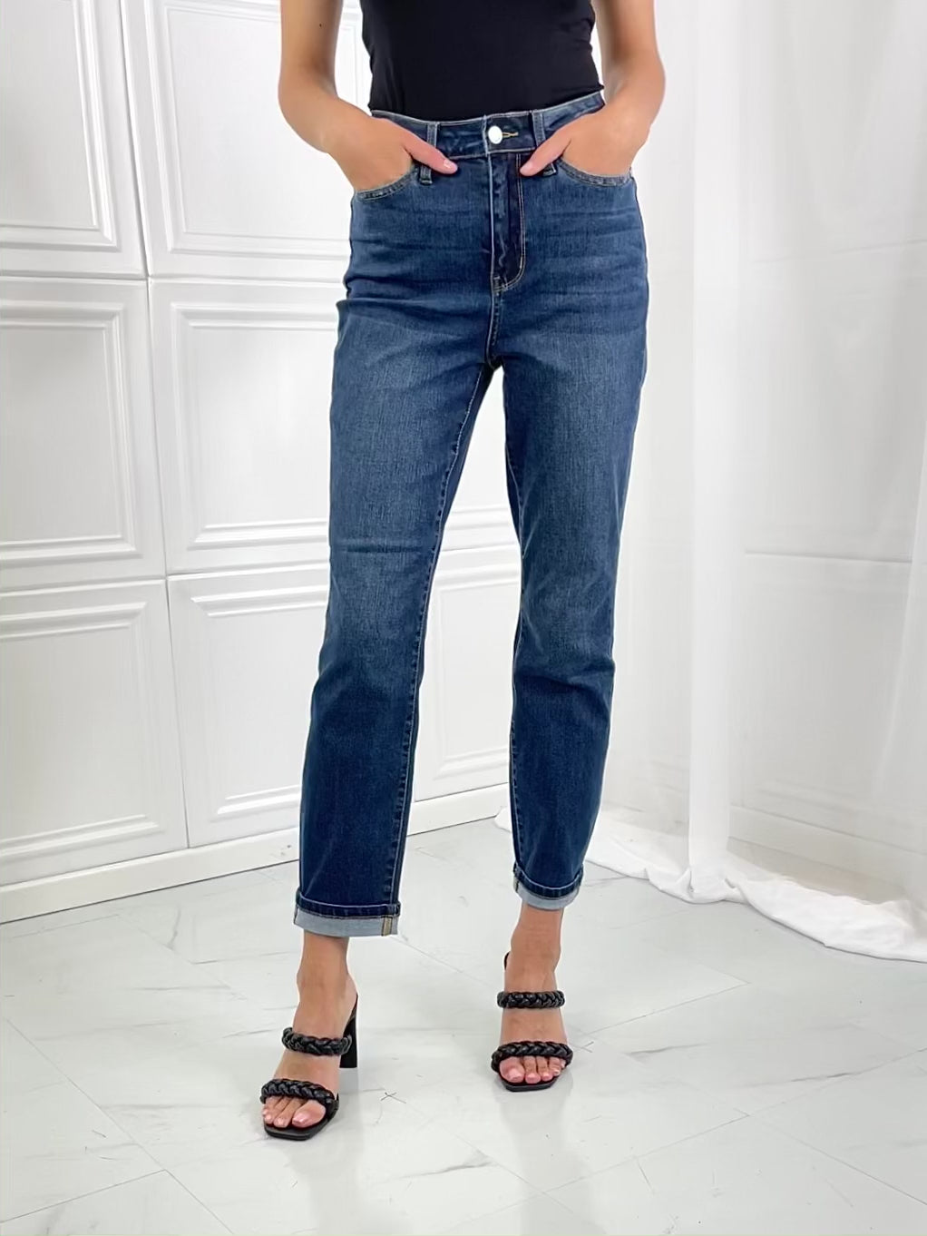 Judy Blue Crystal jeans